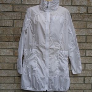 SIZE L. EDDIE BAUER white windbreaker duster.